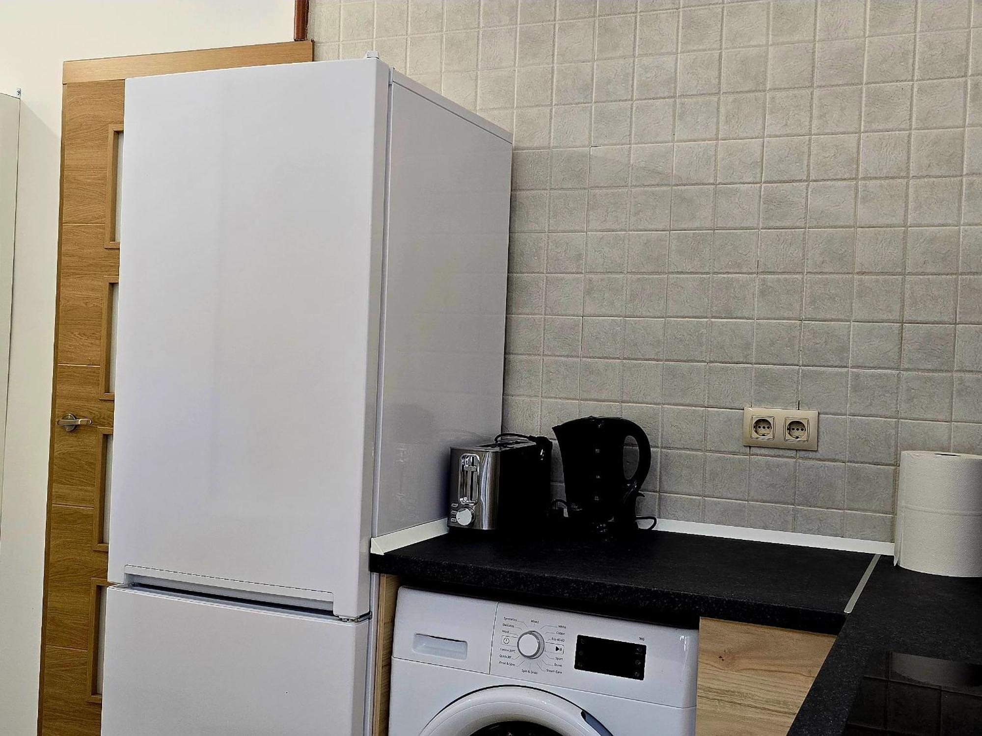 Apartamentos,Puerta De Bisagra-Parking Gratis Toledo Eksteriør bilde