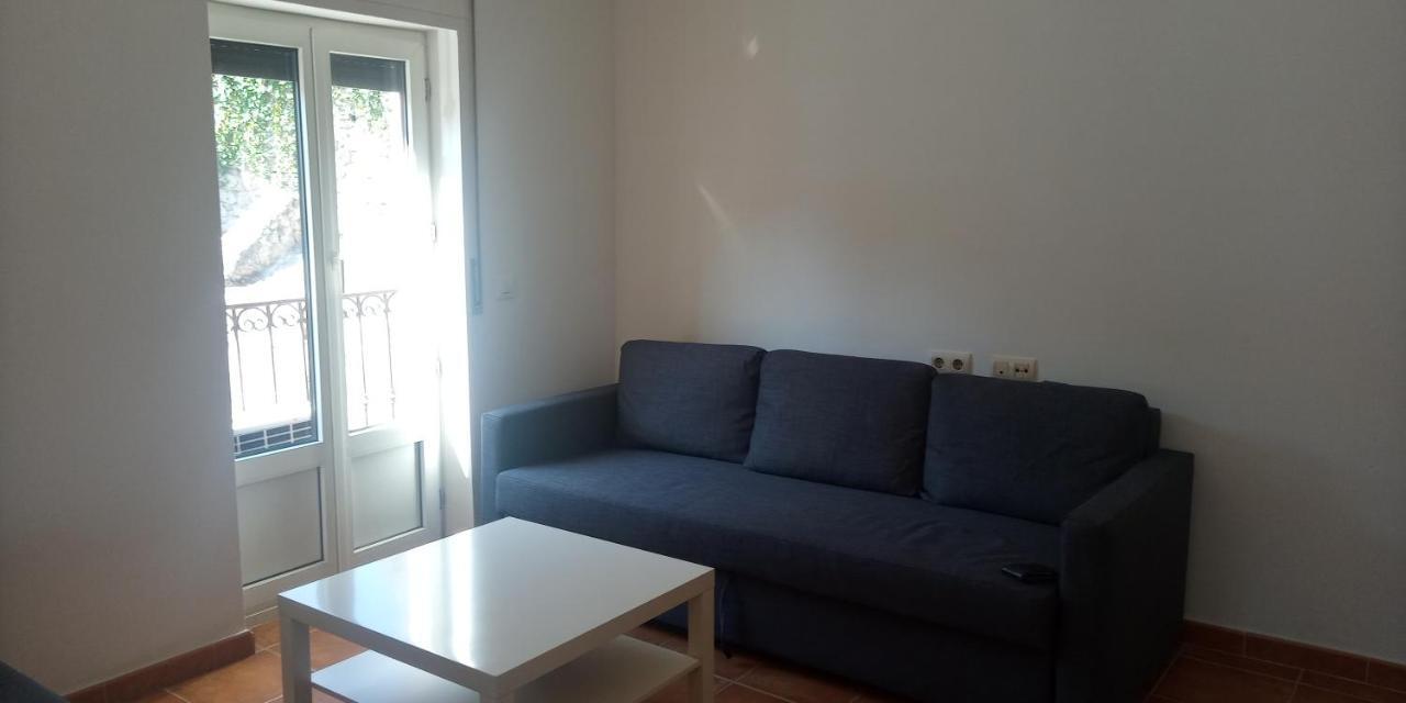 Apartamentos,Puerta De Bisagra-Parking Gratis Toledo Eksteriør bilde