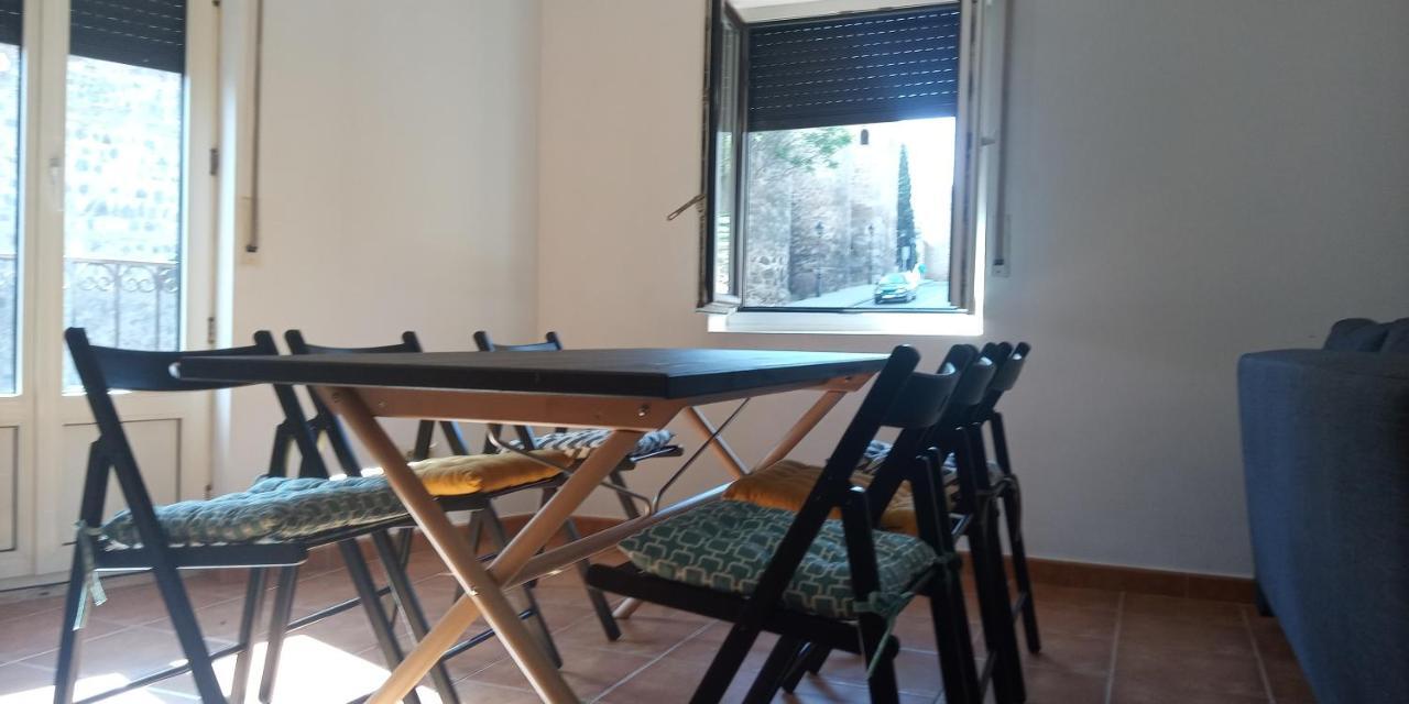 Apartamentos,Puerta De Bisagra-Parking Gratis Toledo Eksteriør bilde