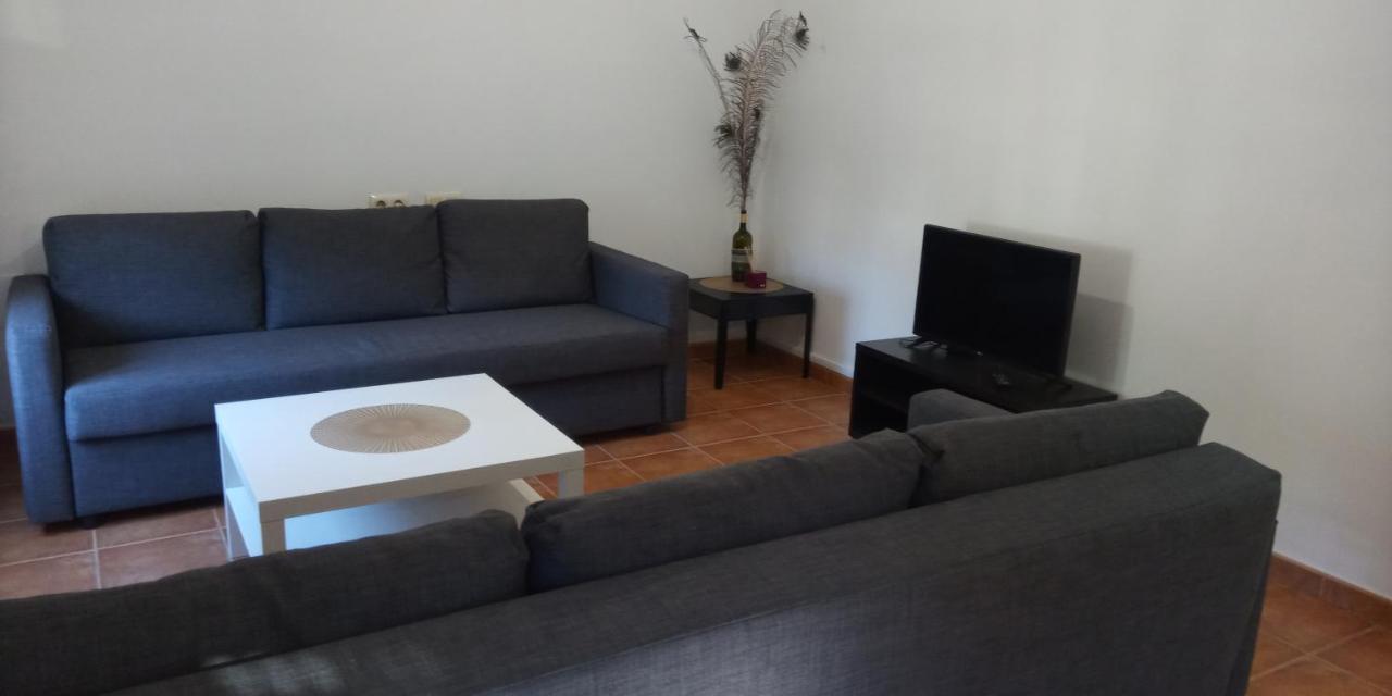 Puerta De Bisagra-Parking Gratis- Con 2 Habitaciones Toledo Eksteriør bilde