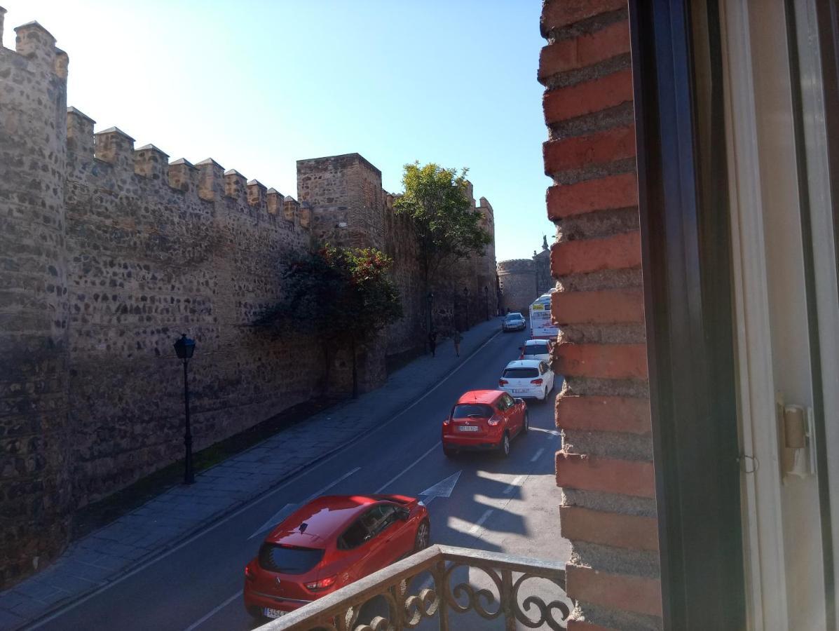 Apartamentos,Puerta De Bisagra-Parking Gratis Toledo Eksteriør bilde