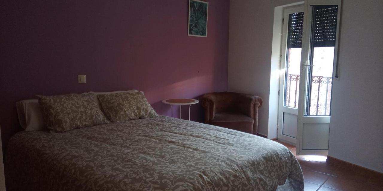 Apartamentos,Puerta De Bisagra-Parking Gratis Toledo Eksteriør bilde