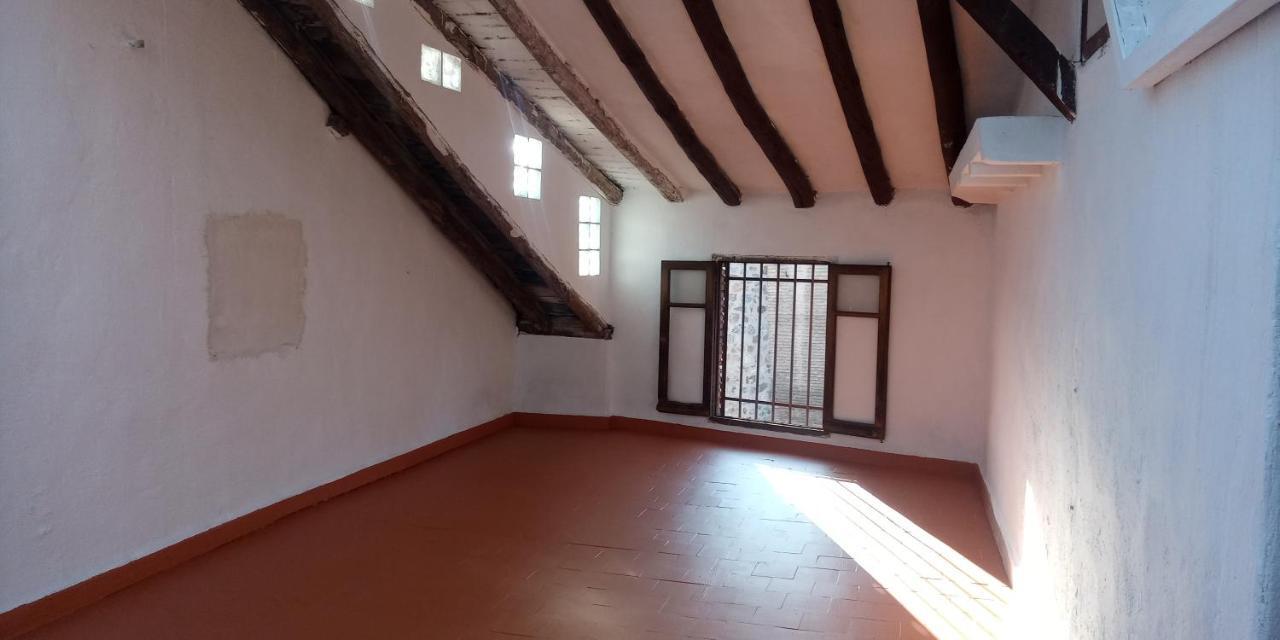 Puerta De Bisagra-Parking Gratis- Con 2 Habitaciones Toledo Eksteriør bilde