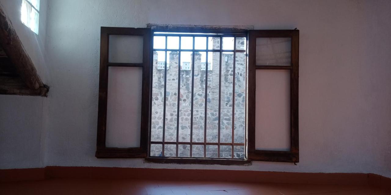 Puerta De Bisagra-Parking Gratis- Con 2 Habitaciones Toledo Eksteriør bilde
